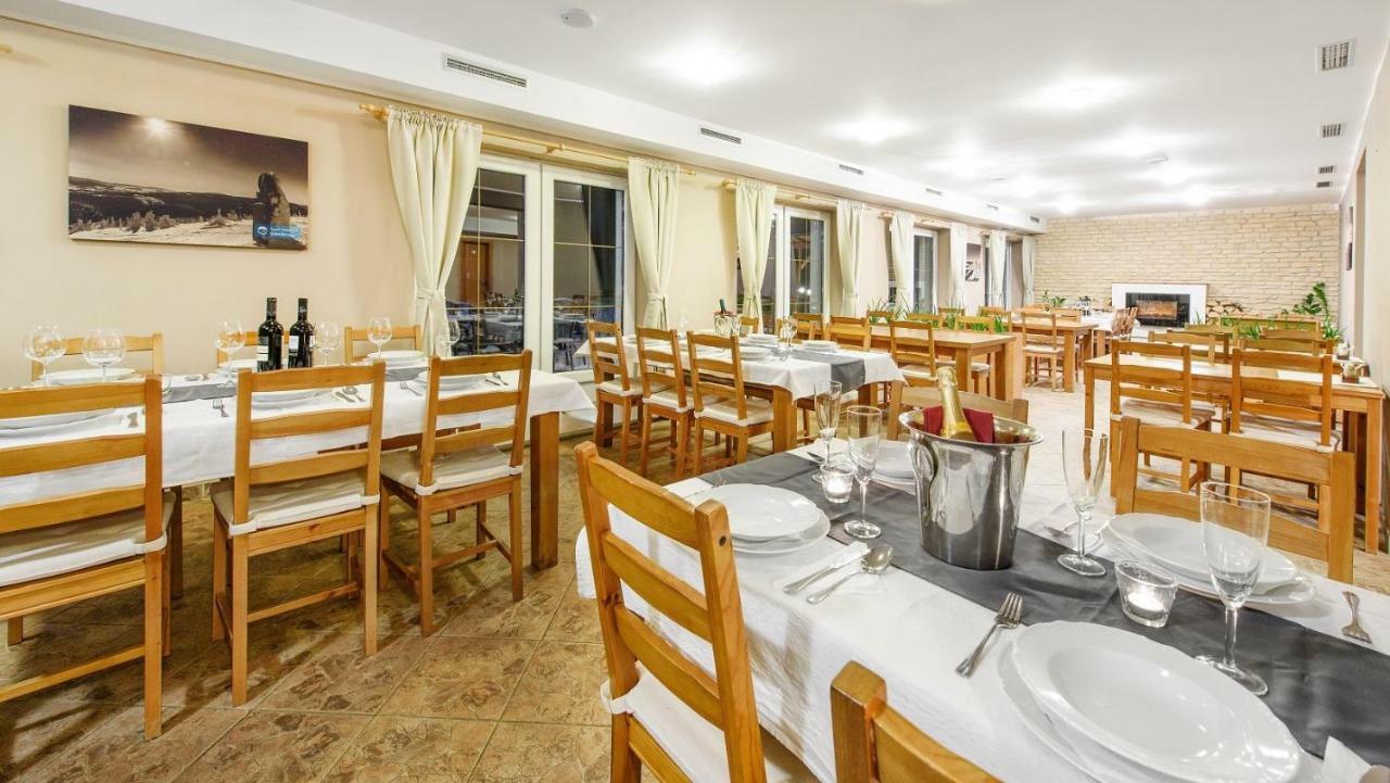 Apartman Sun Dolni Morava Exterior photo
